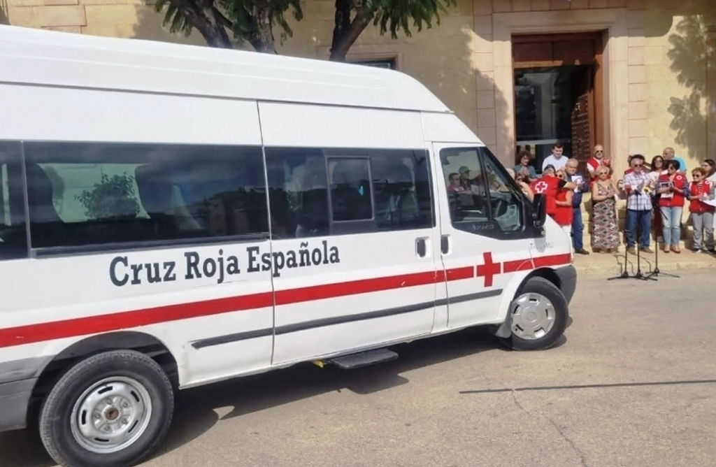 Ayuntamiento y Cruz Roja firman un convenio para impulsar el voluntariado en los Centros de D�a de Discapacidad